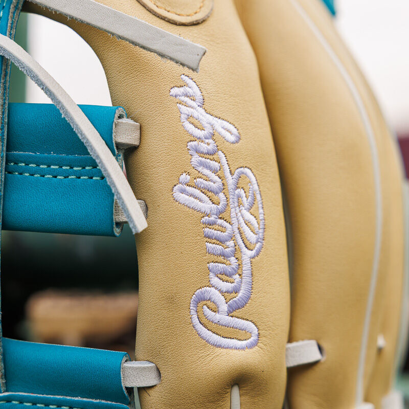 Exclusive Heart of the Hide 11.5-inch Infield Glove, Right Hand Throw