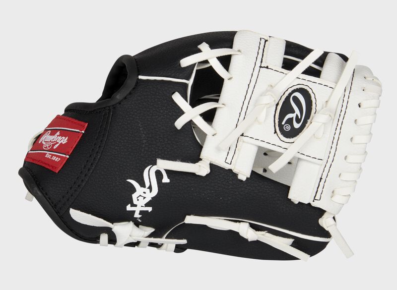 Thumb of a black/white Chicago White Sox 10-inch team logo glove with a white I-web and Sox logo on the thumb - SKU: 22000029111 loading=