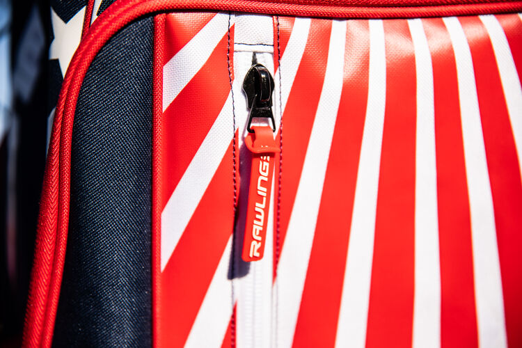 The red zipper on a USA Rawlings Legion bag - SKU: LEGION-USA