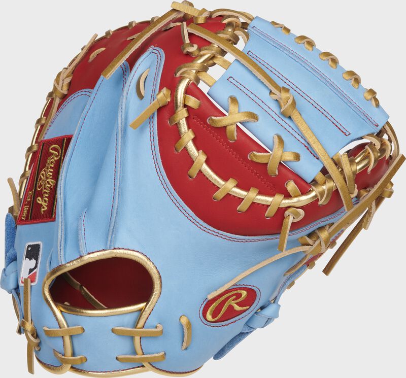 2021 Exclusive Heart of the Hide 34-Inch Catcher's Mitt, Yadier Molina Pattern