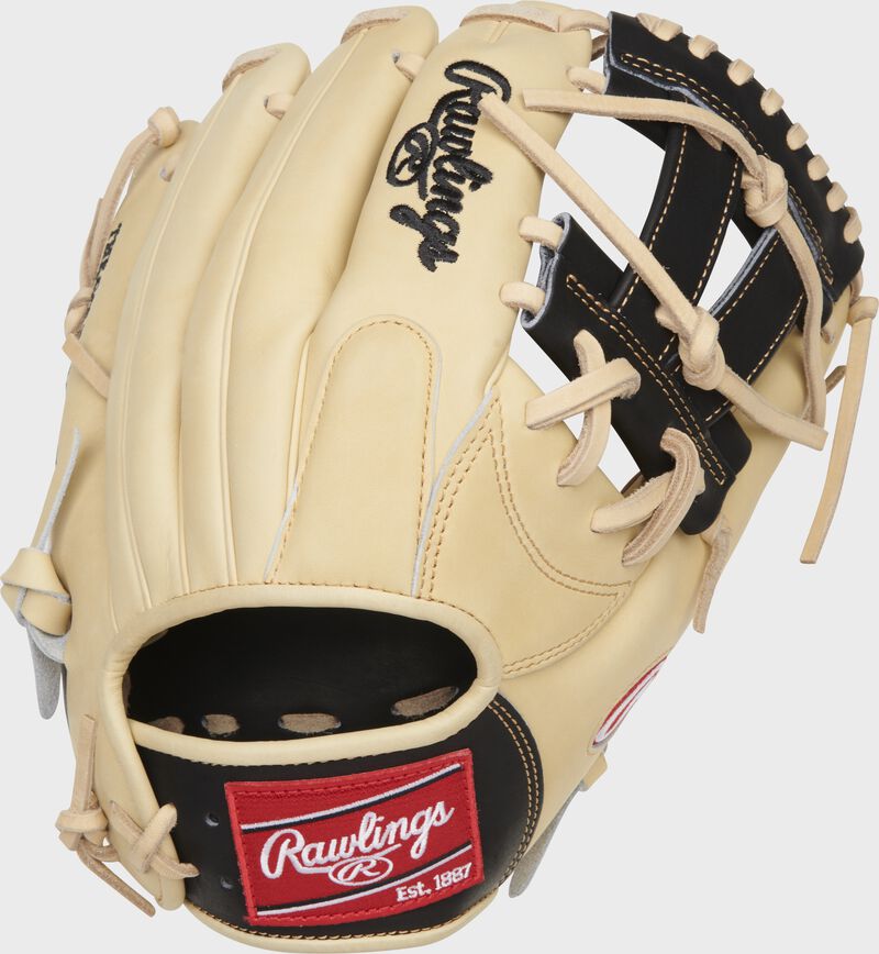 Back of a camel Manny Machado Heart of the Hide 11.75-inch infield glove with a red Rawlings patch - SKU: RSGPRONP5-MM13 image number null