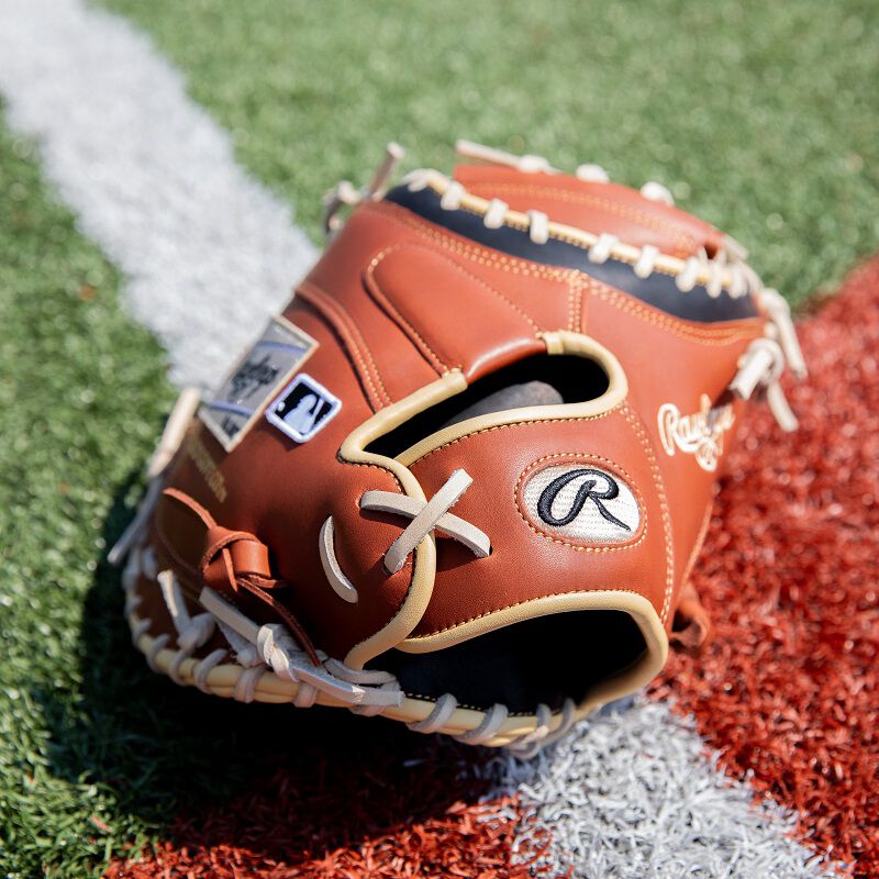 Rawlings NXT Series 32.5" Catcher's Mitt, Right Hand Throw