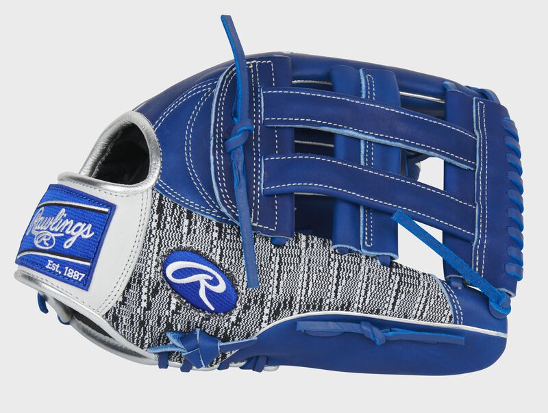 Zebra knit thumb of an exclusive Heart of the Hide outfield glove with a royal H-web - SKU: PRO3039-6RZ