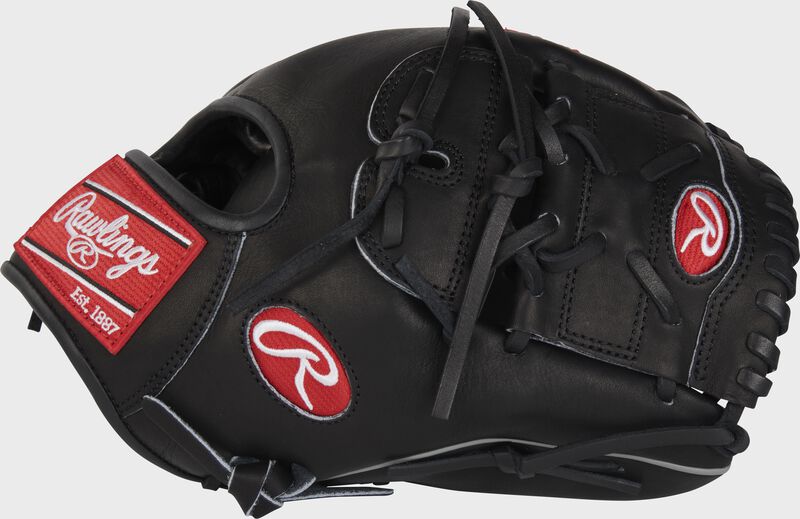 Thumb of a black Heart of the Hide 12" infield/pitcher's glove with a black 2-piece solid web - SKU: PROT3029C-6B