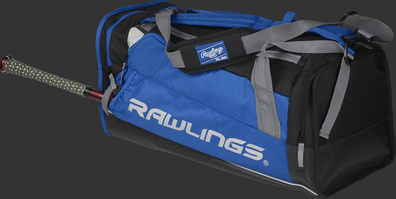 Side angle view of a royal R601 Hybrid players duffel bag with a bat in the side sleeve