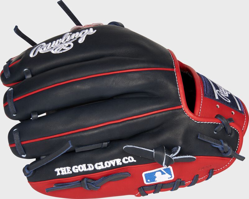 2021 Atlanta Braves Heart of the Hide Glove