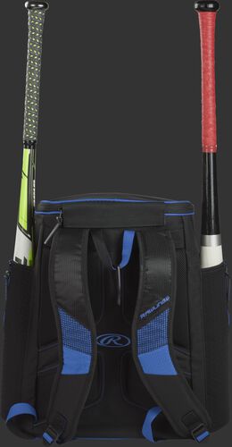 Back of a royal/black R600 Rawlings baseball backpack with two bats
