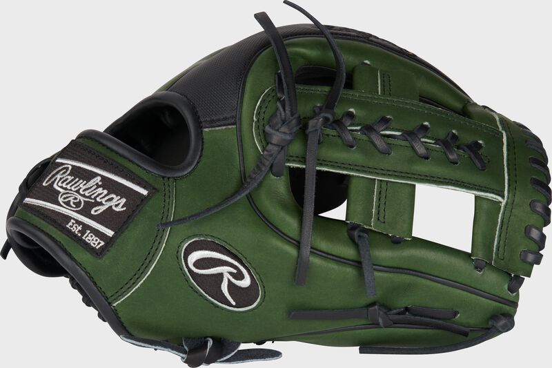 Thumb of a military green/black Heart of the Hide 11.75" infield glove with a split single post web - SKU: PROR315-19BMG loading=