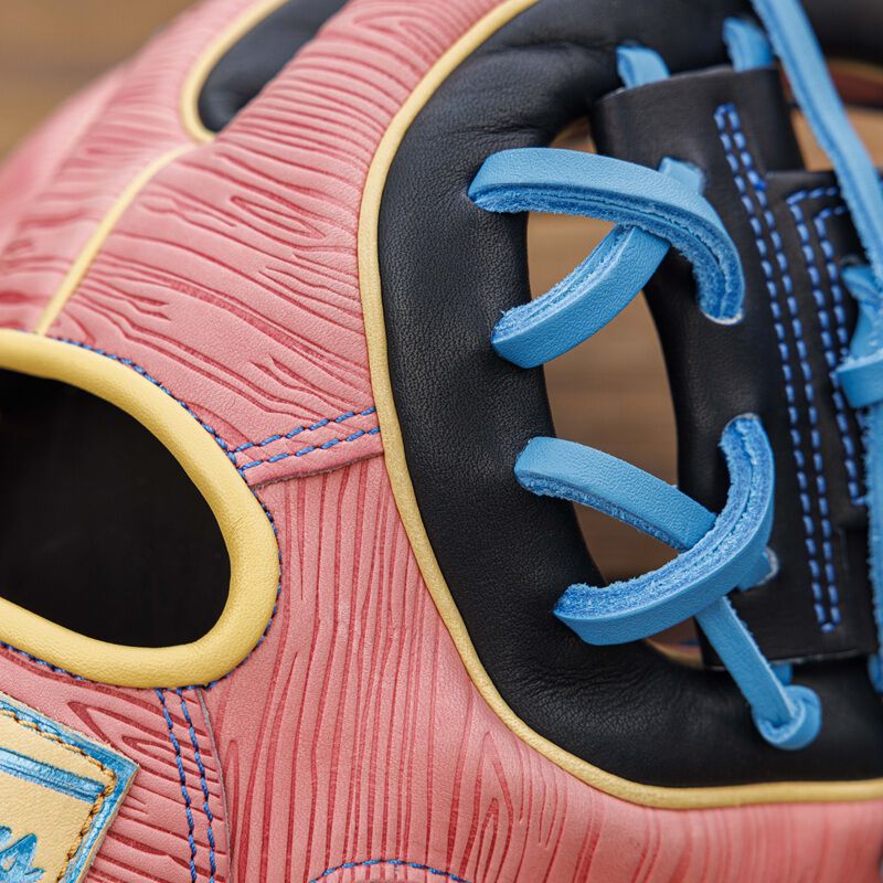 Rawlings Wood-Grain Exclusive 11.5 Inch Infield Glove, Right Hand Throw