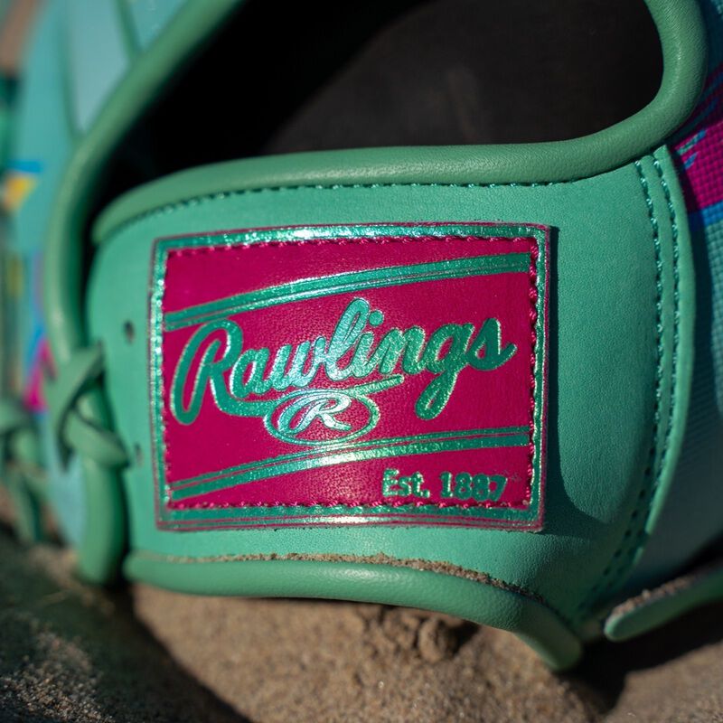 Rawlings Heart of the Hide Spring Break 11.5 Inch Infield Glove, Right Hand Throw