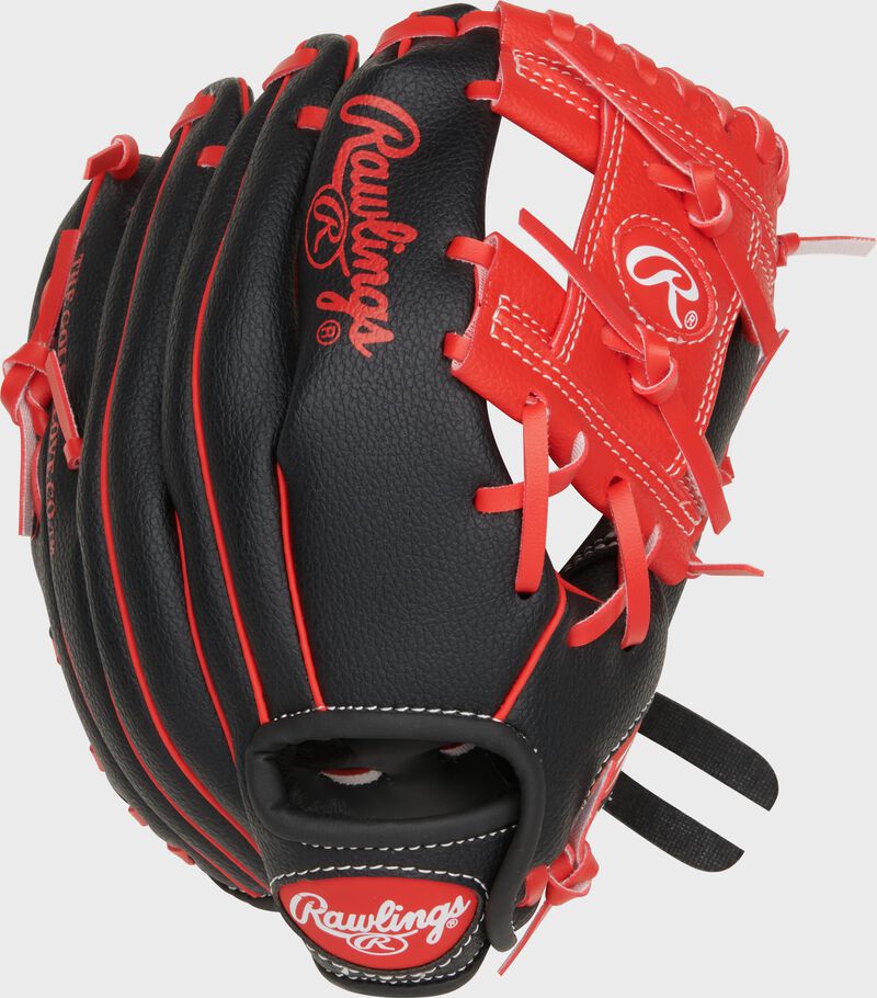 Back of a black/scarlet Players Series 10" youth glove with a red Rawlings logo on the wrist