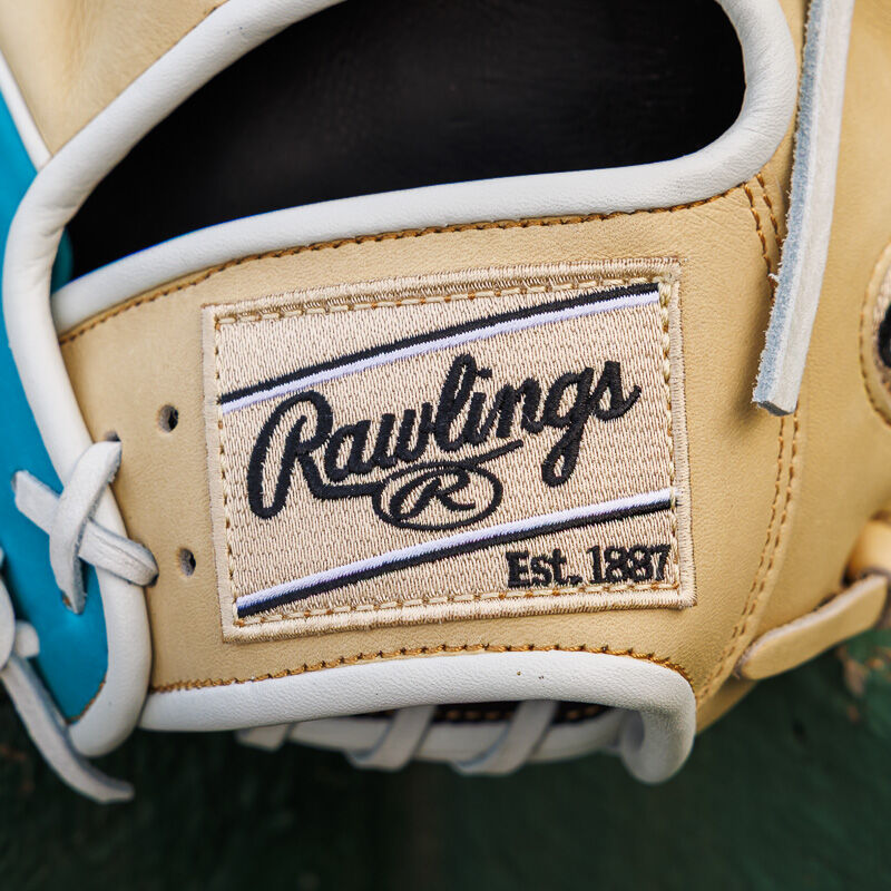 Exclusive Heart of the Hide 11.5-inch Infield Glove, Right Hand Throw