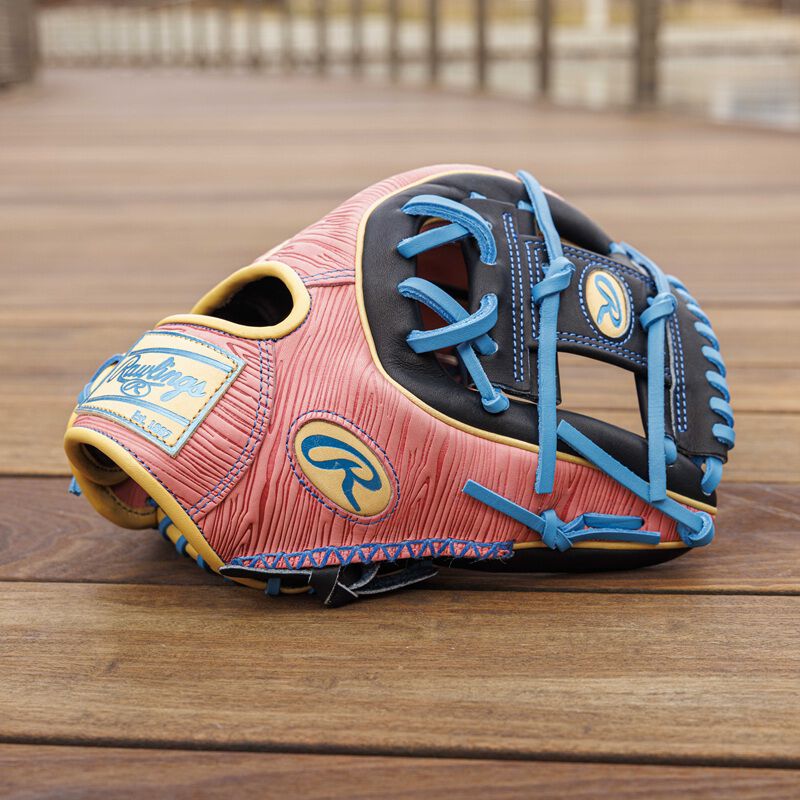 Rawlings Wood-Grain Exclusive 11.5 Inch Infield Glove, Right Hand Throw