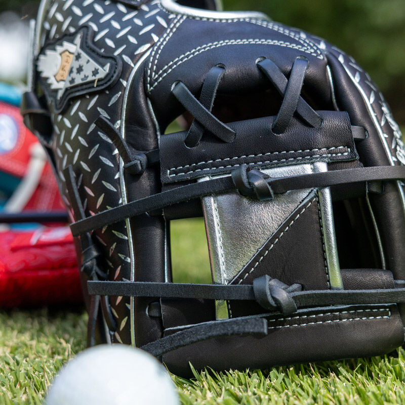 Rawlings x Bettinardi Heart of the Hide 11.5-Inch Infield Glove, Right Hand Throw