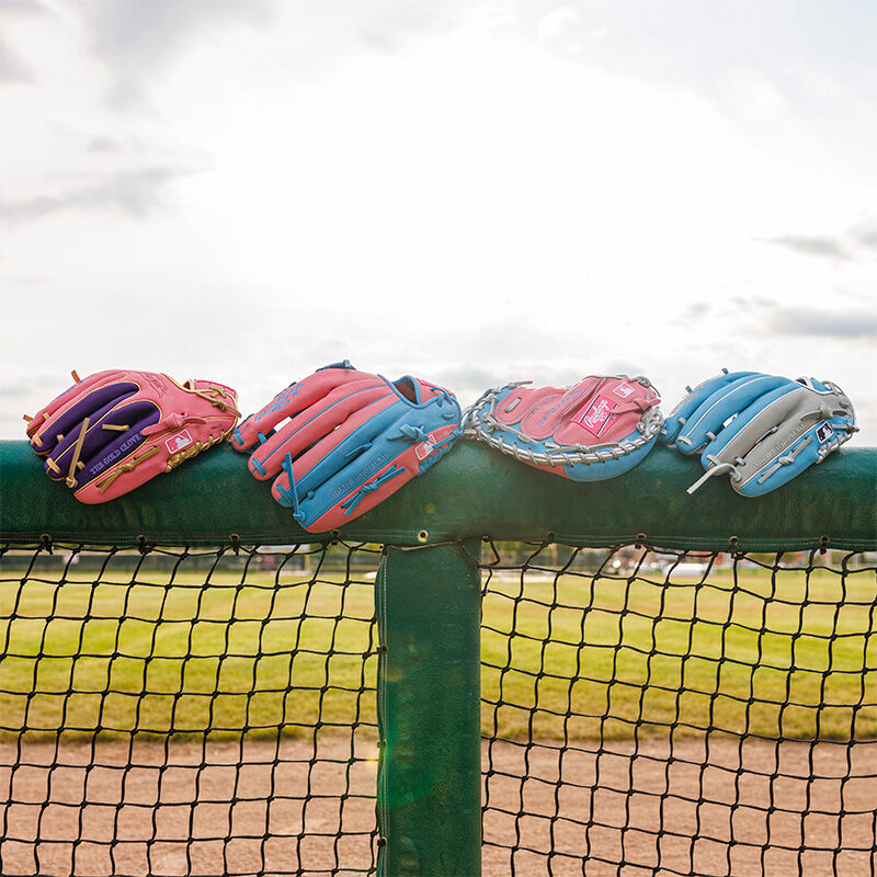Exclusive Heart of the Hide ContoUR Fit Infield Glove, Right Hand Throw