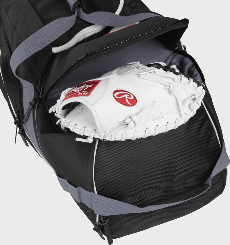 R1502 Wheeled Equipment Bag