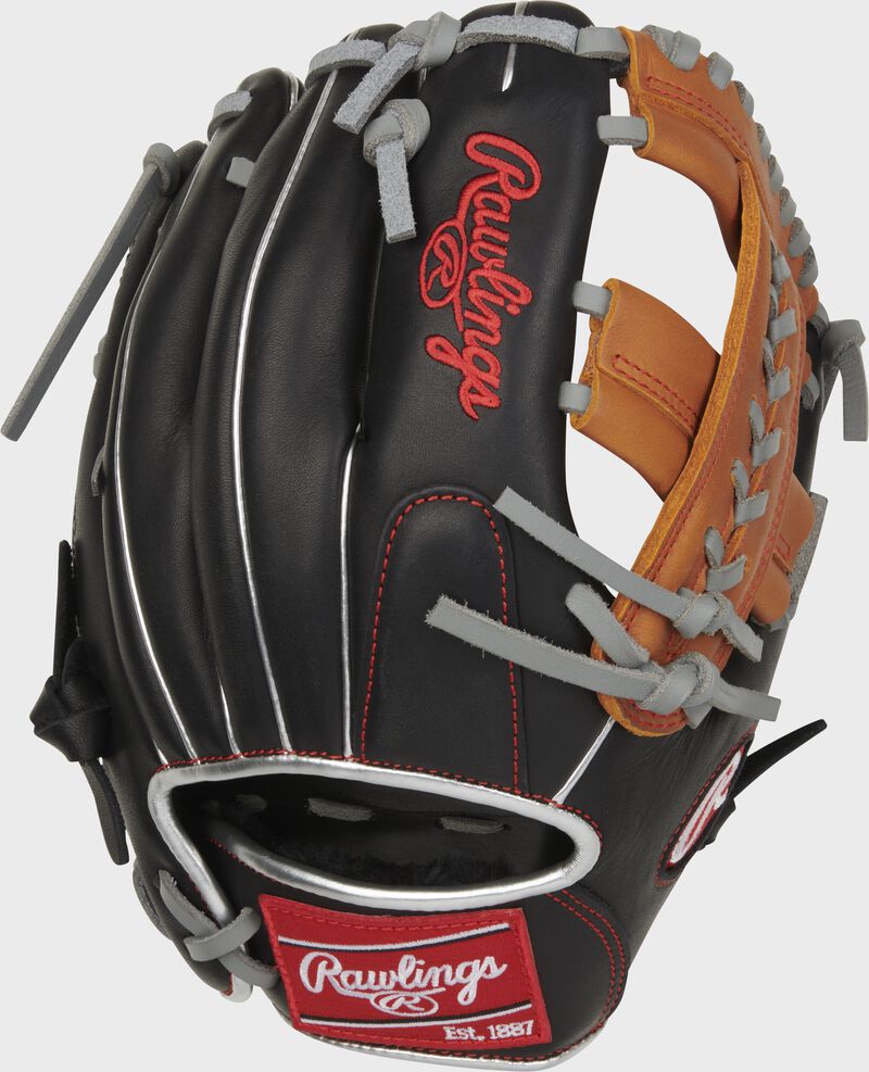Back of a black 11" R9 ContoUR single post web glove with a red Rawlings patch - SKU: R9110U-19BT