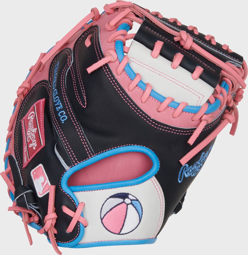 Heart of the Hide Omaha Collection Beach Ball Catcher's Mitt