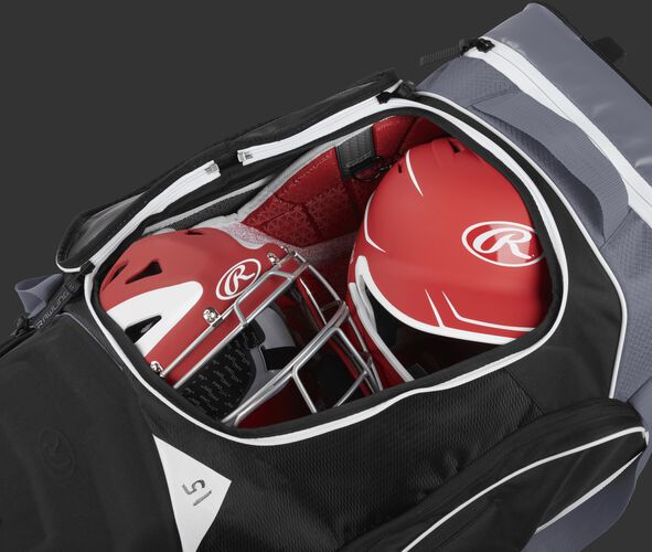 R1502 Wheeled Equipment Bag Black