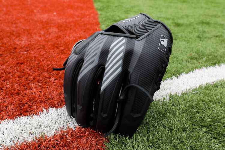 2022 REV1X 11.75-Inch Infield/Pitcher's Glove