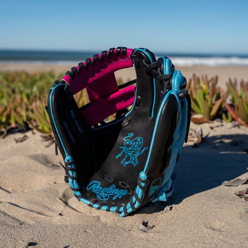 Rawlings Heart of the Hide Spring Break 11.5 Inch Infield Glove, Right Hand Throw