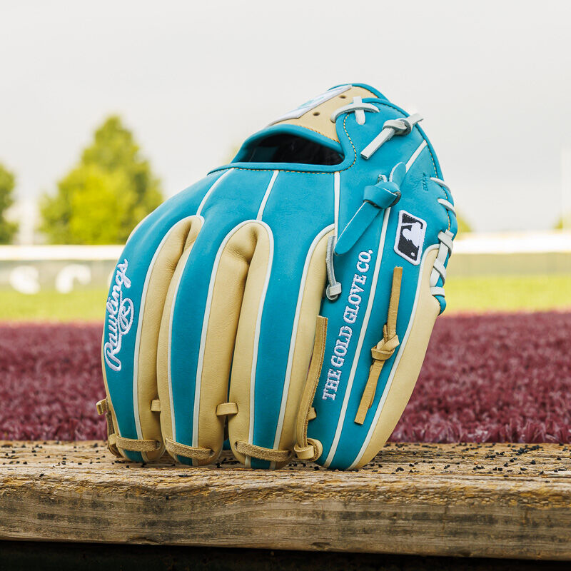 Exclusive Heart of the Hide 11.5" Infield Baseball Glove, Right Hand Throw