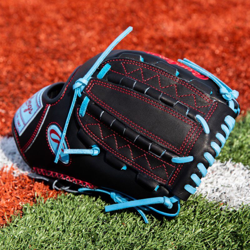 Web of a Rawlings ColorSync 8.0 IF/P glove on a field