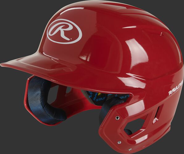 Left angle view of a scarlet MCC01 Mach ventilated gloss helmet