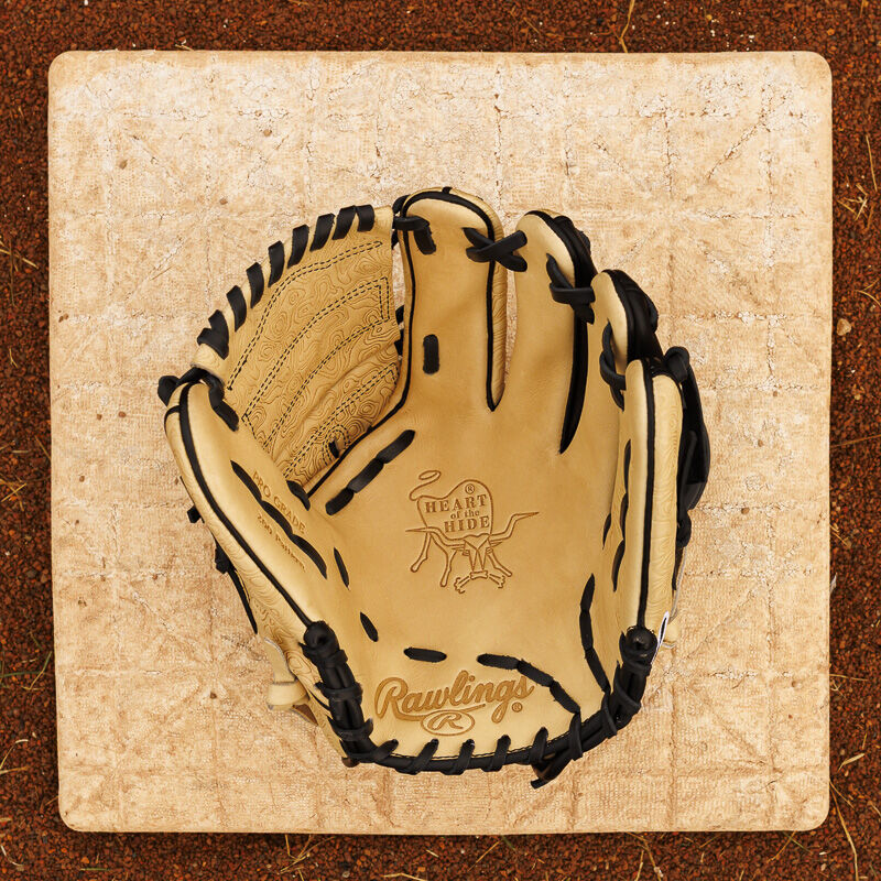 Heart of the Hide 11.75-inch Topo Print Wing Tip Glove | Rawlings