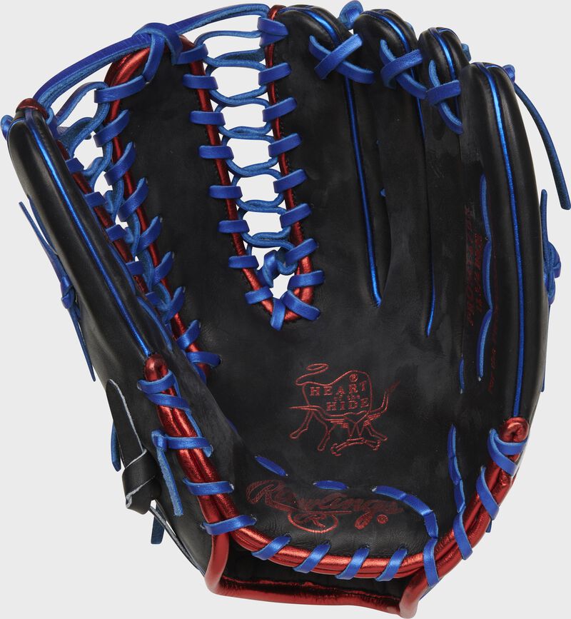 ColorSync 7.0 Heart of the Hide Mike Trout Glove loading=