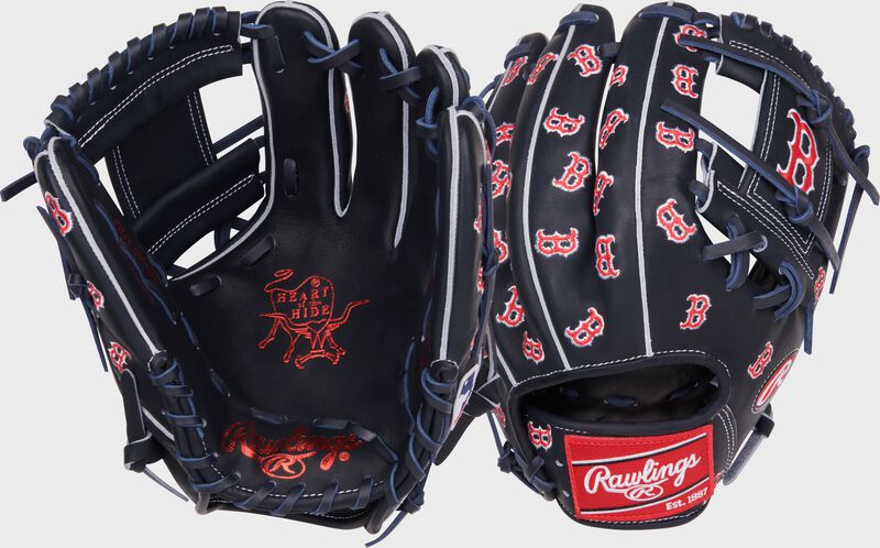 Boston Red Sox Heart of the Hide 11.75-Inch Infield Glove, Right Hand Throw