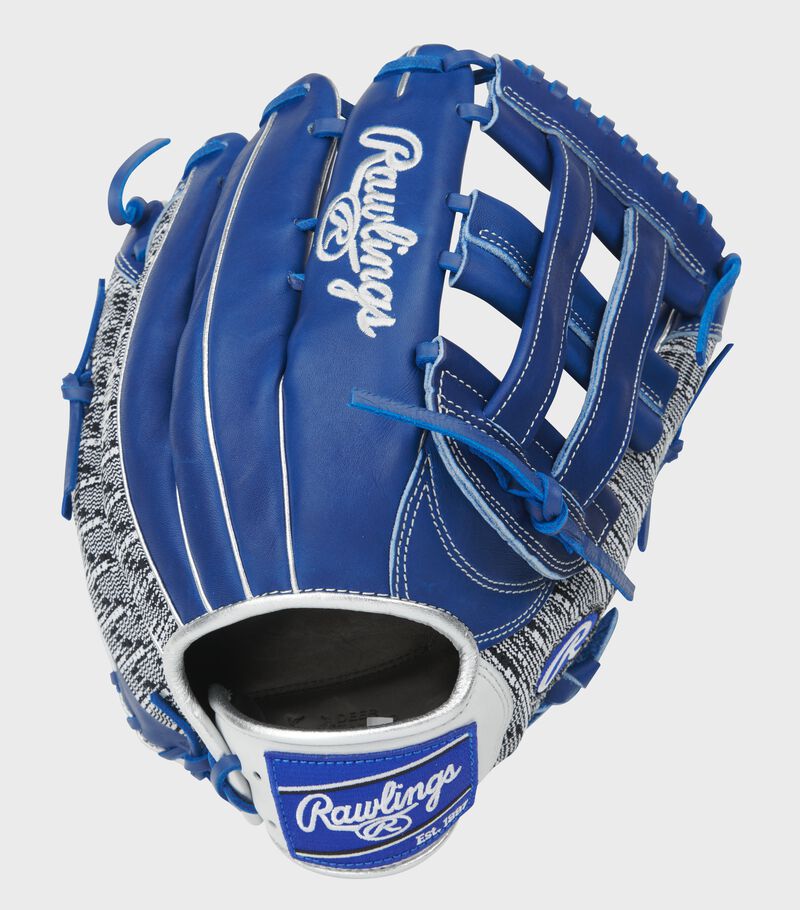 Royal back of a Heart of the Hide 12.75-Inch H-web glove with a royal Rawlings patch - SKU: PRO3039-6RZ