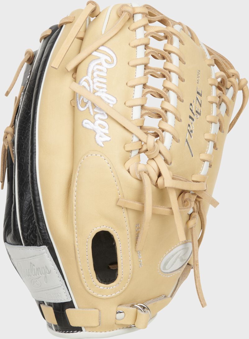 Camel/black back of a Heart of the Hide ColorSync 8.0 Trap-Eze web outfield glove with a Fastback back - SKU: PROMT27CC