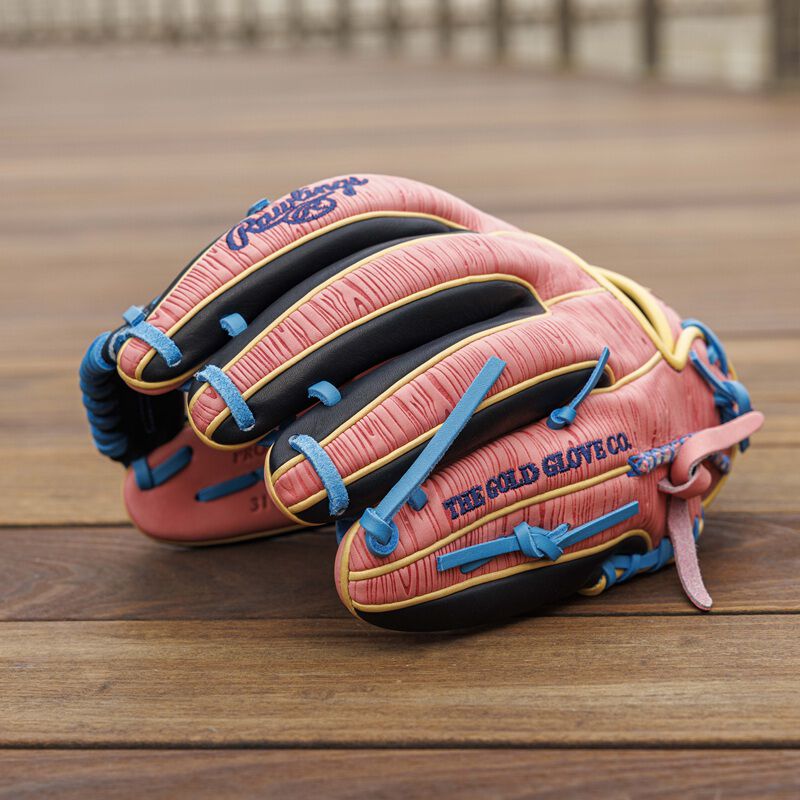 Rawlings Wood-Grain Exclusive 11.5 Inch Infield Glove, Right Hand Throw
