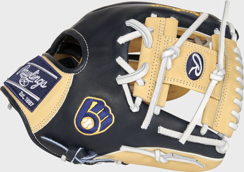 Thumb of a 2021 Milwaukee Brewers Heart of the Hide glove with the Brewers logo on the thumb - SKU: RSGPRO204-2MIL