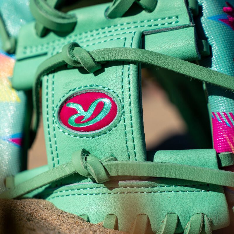 Rawlings Heart of the Hide Spring Break 11.5 Inch Infield Glove, Right Hand Throw