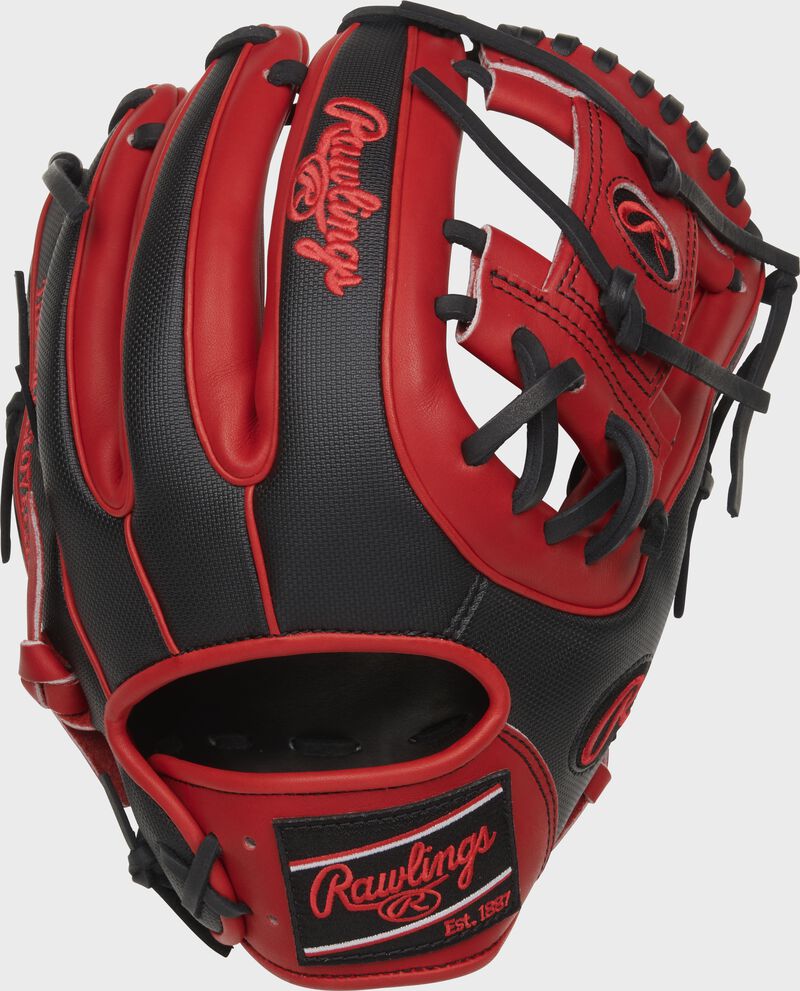 PRO315-2SSS Heart of the Hide Speed Shell infield glove with a black back and scarlet fingers