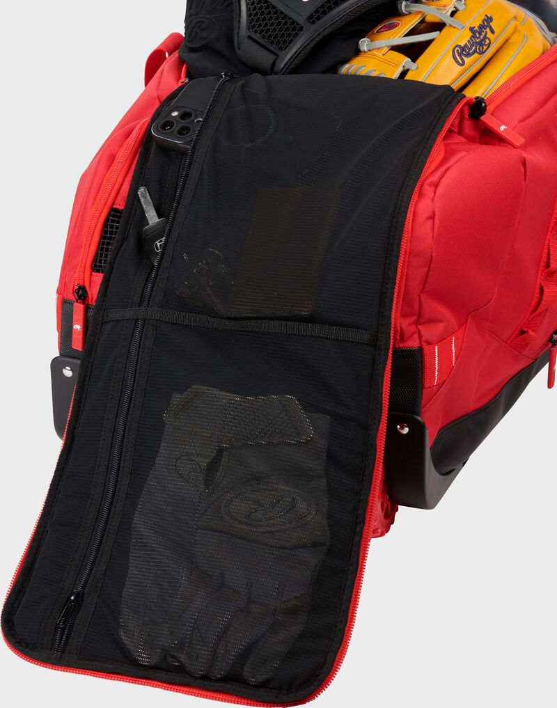 Yadi 2 Wheeled Equipment Bag, Scarlet