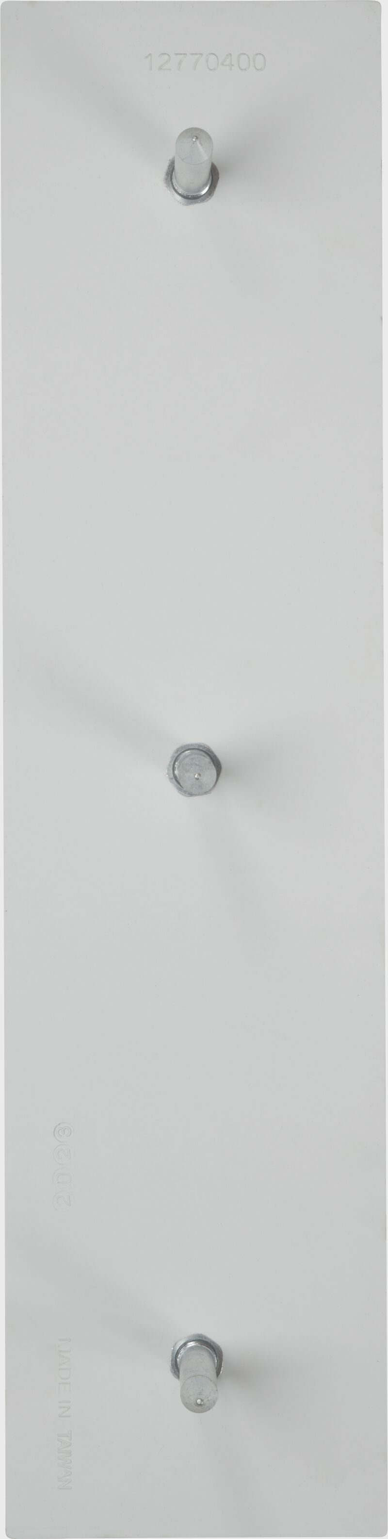 Bottom of a white Rawlings spiked pitching rubber with 3 metal spikes - SKU: RSPR