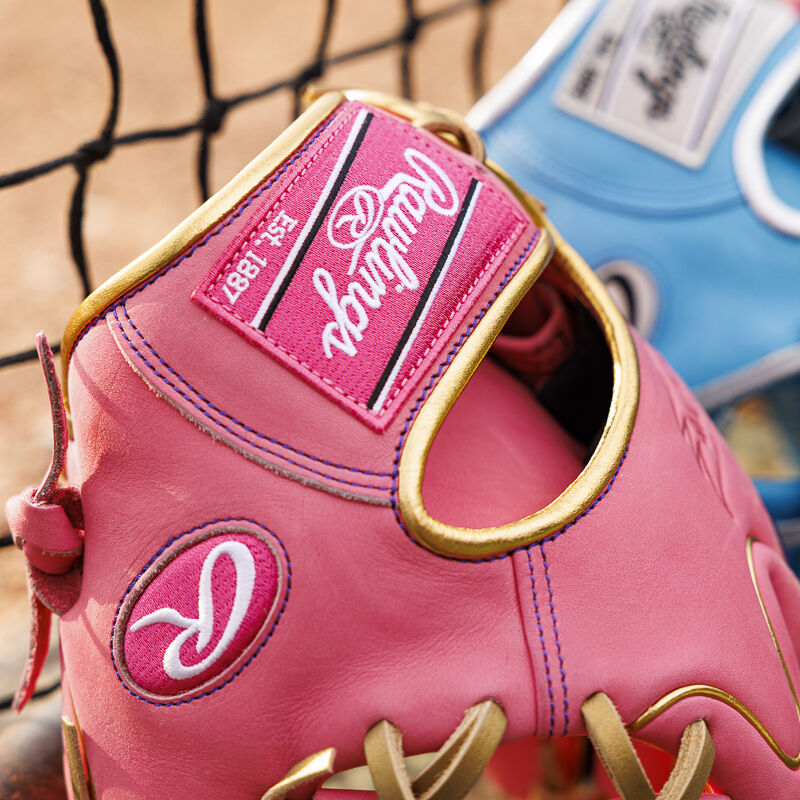 Exclusive Heart of the Hide Wing Tip Infield Glove | Rawlings