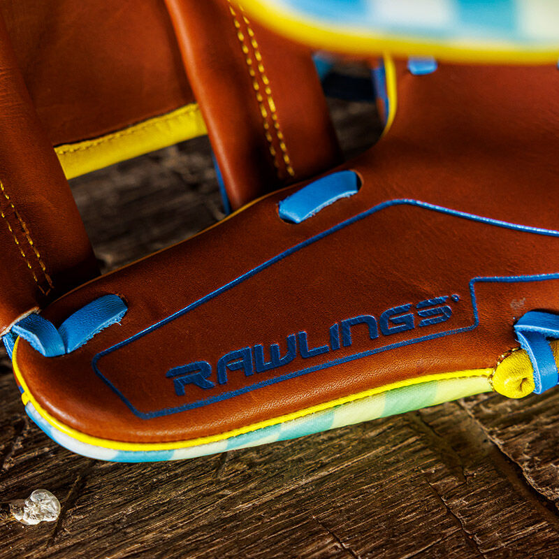 Picture of the thumb stamp on a Rawlings Race Day REV1X infield glove