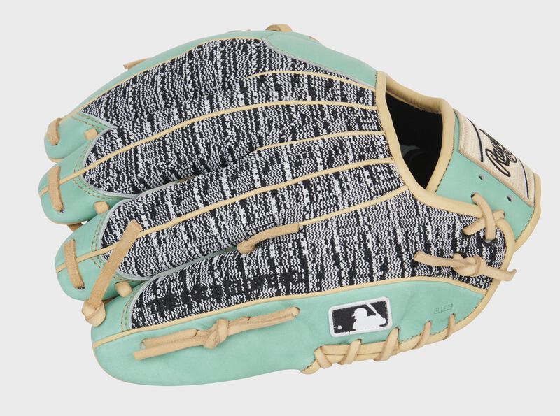 Zebra knit back of a Rawlings Pro Preferred infield glove with the MLB logo on the pinkie - SKU: PROS204-2OMZ