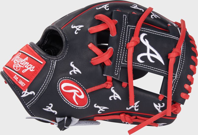 Atlanta Braves Heart of the Hide 11.75-Inch Infield Glove, Right Hand Throw