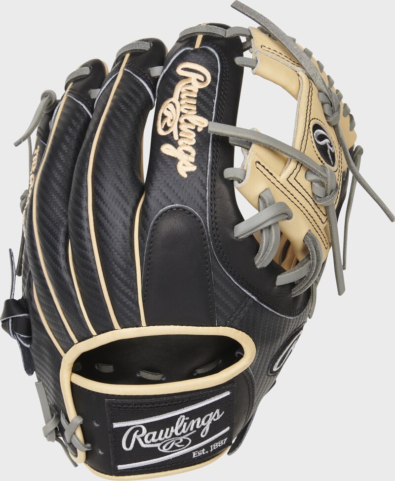 PRO204-2CBH 11.5-inch Heart of the Hide ColorSync I-Web glove with a Hyper Shell back and black ColorSync patch image number null