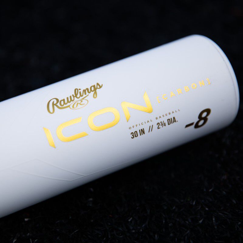 Gold Rawlings Icon logo on the end of the barrel of a -8 Icon USSSA bat - SKU: RUT4I