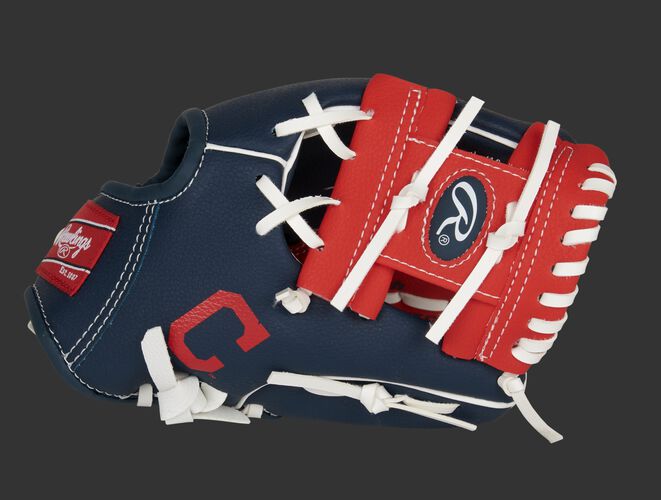 Thumb of a navy/red Cleveland Baseball Team 10-inch team logo glove with a red I-web and "C" logo on the thumb - SKU: 22000014111