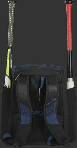 Back of a navy/black R600 Rawlings baseball backpack with two bats
