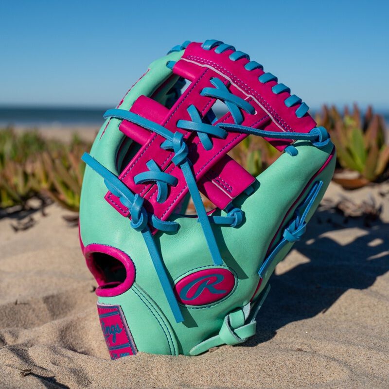 Rawlings Heart of the Hide Spring Break 11.5 Inch Infield Glove, Right Hand Throw