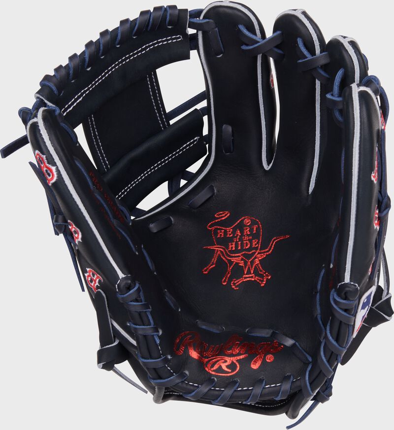 Boston Red Sox Heart of the Hide 11.75-Inch Infield Glove, Right Hand Throw