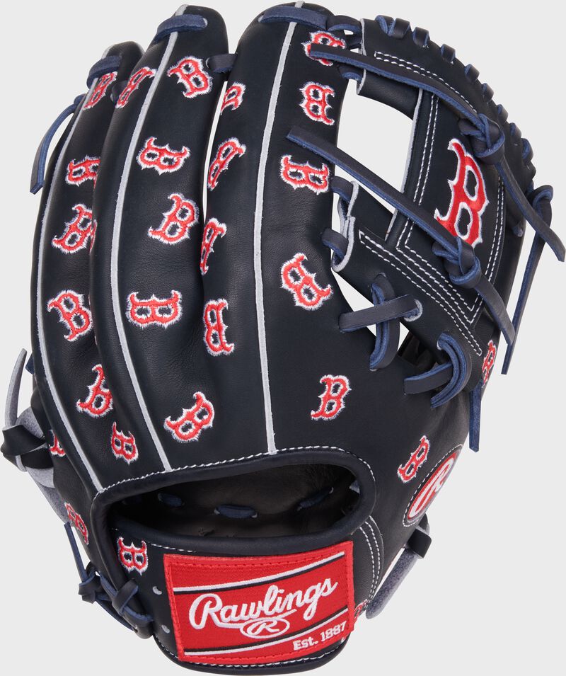 Boston Red Sox Heart of the Hide 11.75-Inch Infield Glove, Right Hand Throw